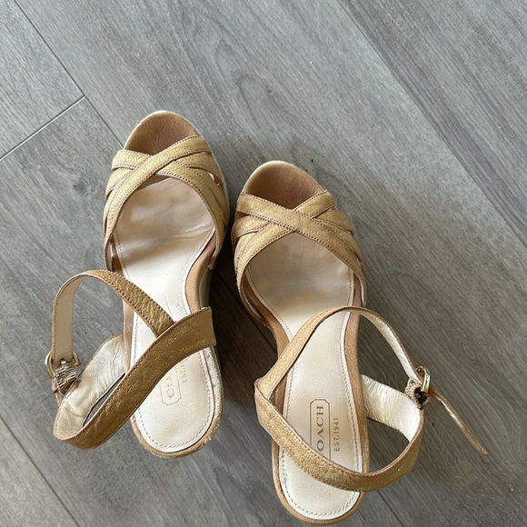 Coach Caroline Beach Wedges - Picture 5 of 6